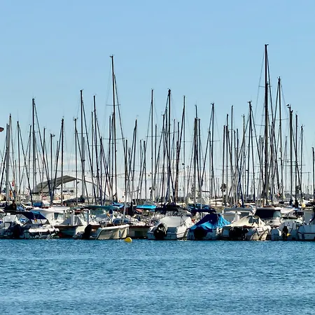 Apartamento Gabriel Miró 4 *